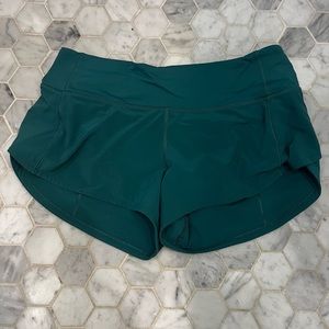 LULULEMON SPEED UP SHORTS IN TEAL